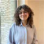 Étudiante à l'University College London depuis 3 ans propose des cours/de l'accompagnement en anglais à Paris.